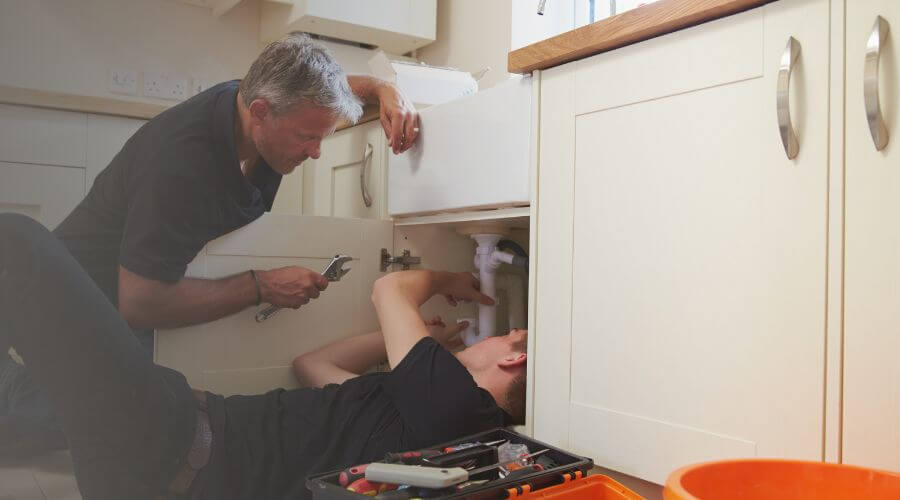 Professional burst pipe repair services in Sadorus, IL
